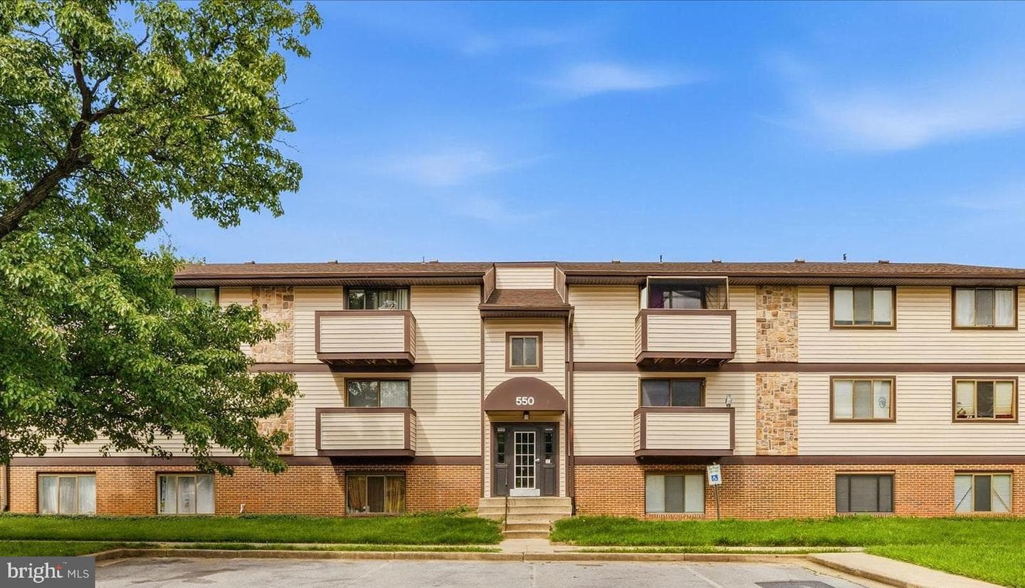 550 Heather Ridge Drive #7b