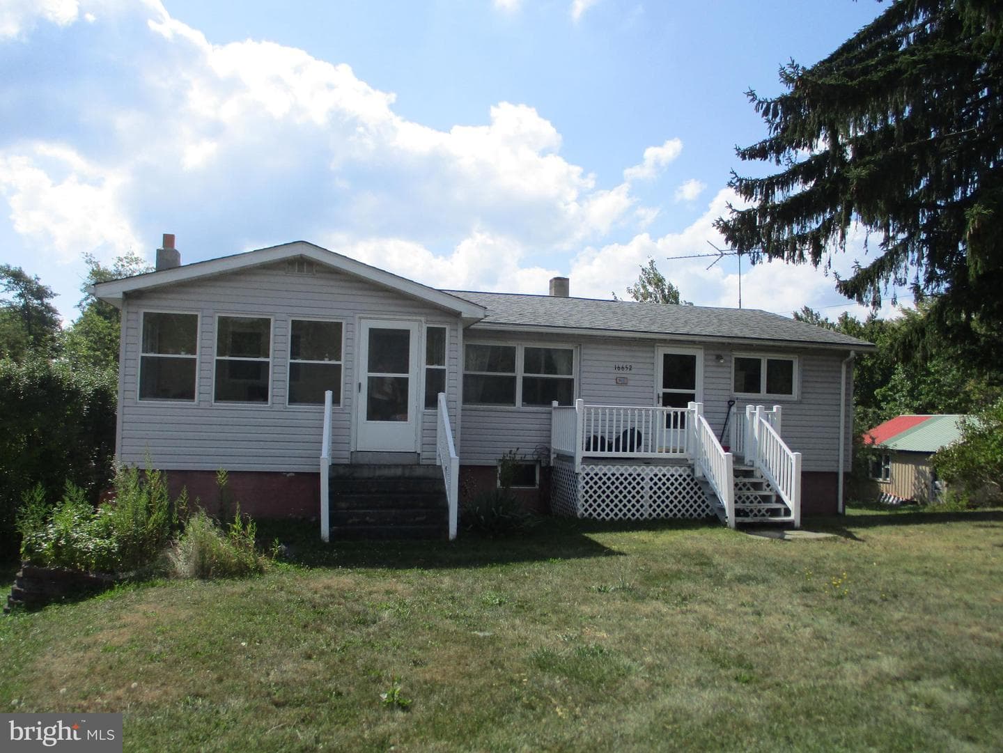 16652 Maryland Highway photo 1