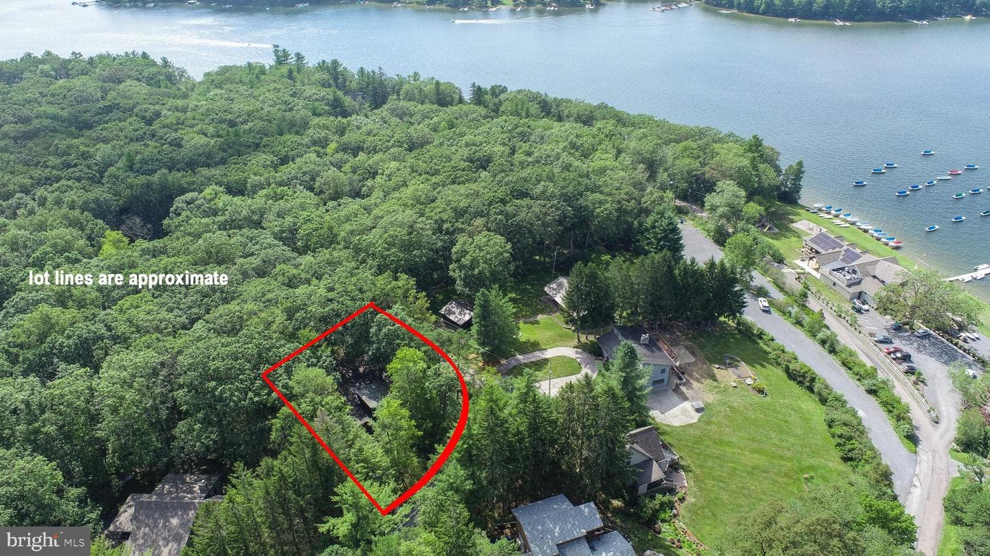 163 Skipjack Lane photo 1