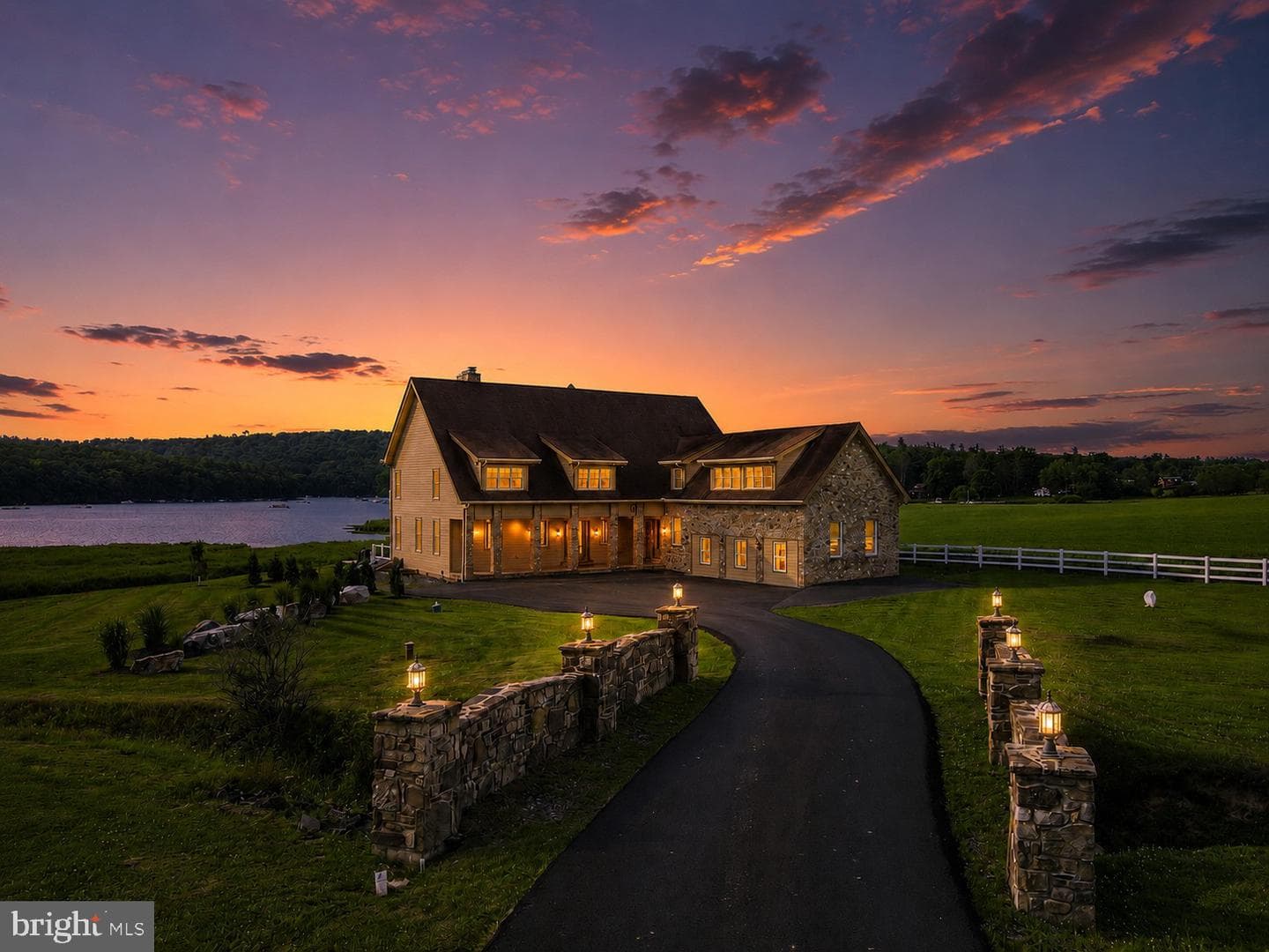 14 Stillwater Drive, Swanton