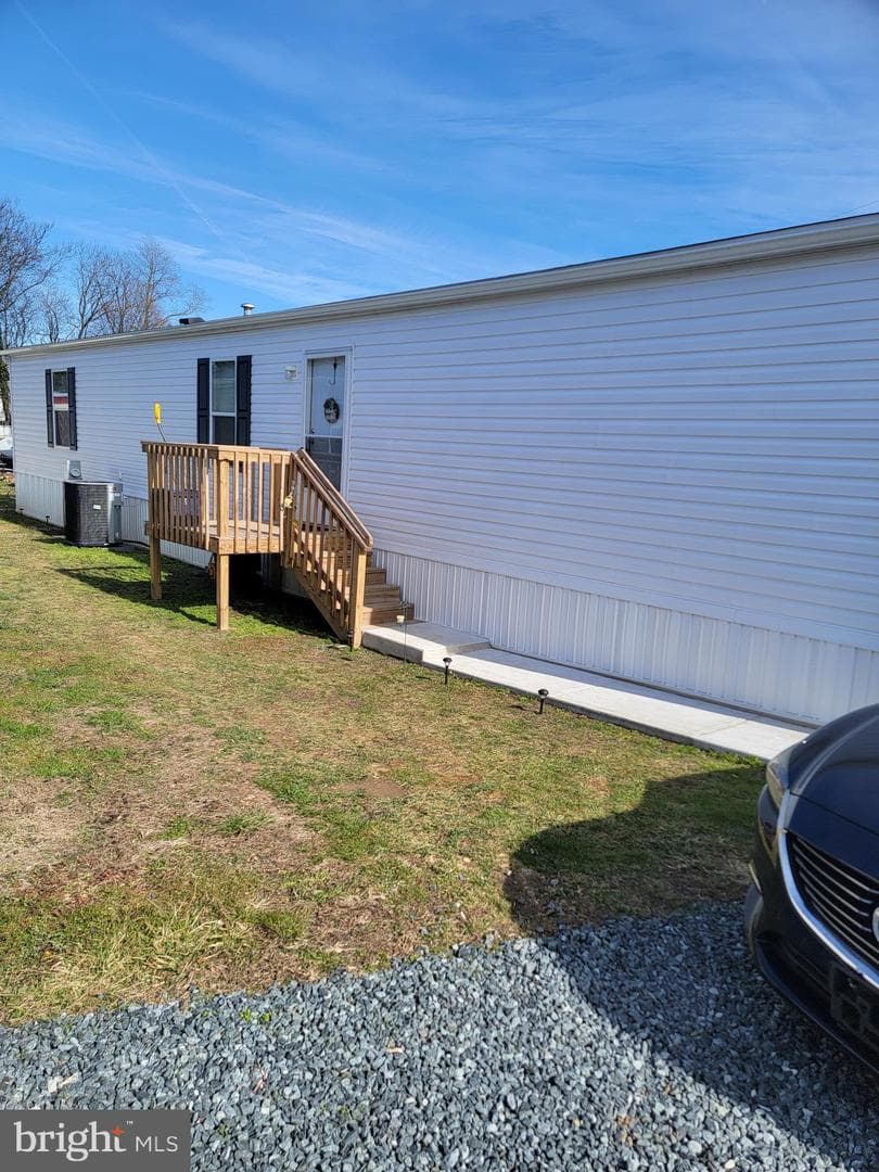 427 Keene Drive photo 1