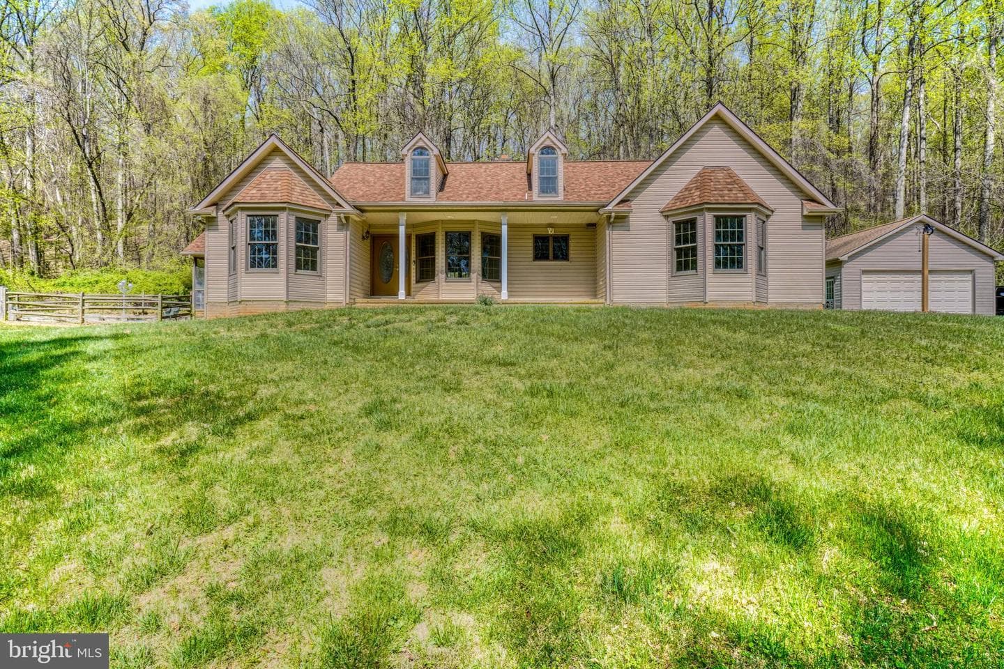 401 Grier Nursery Farms Court photo 1