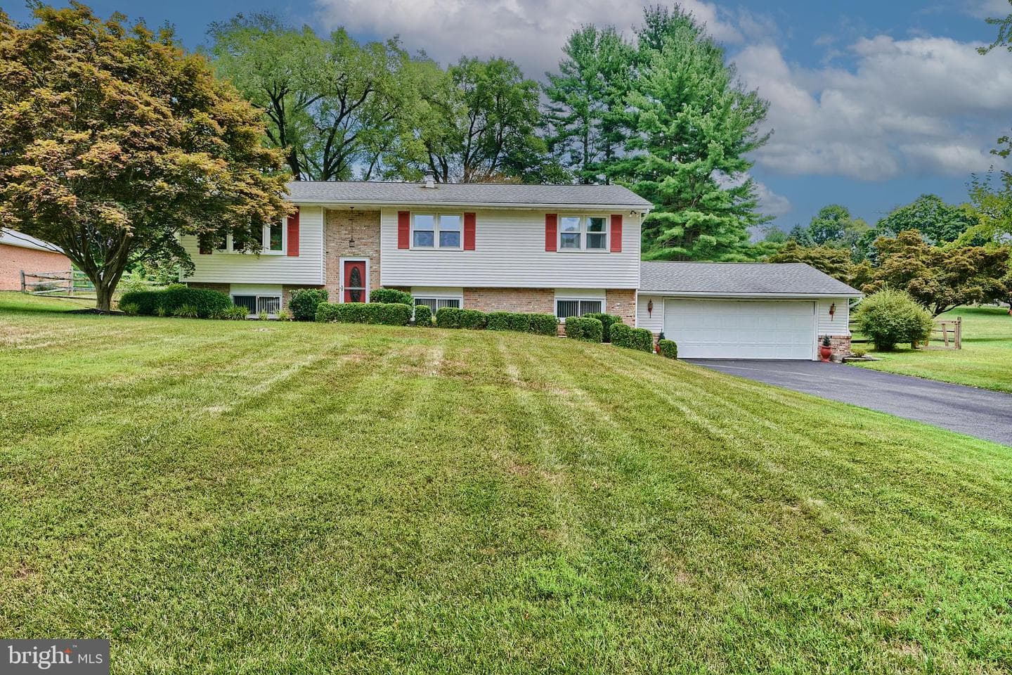 3209 Hunt Road photo 1