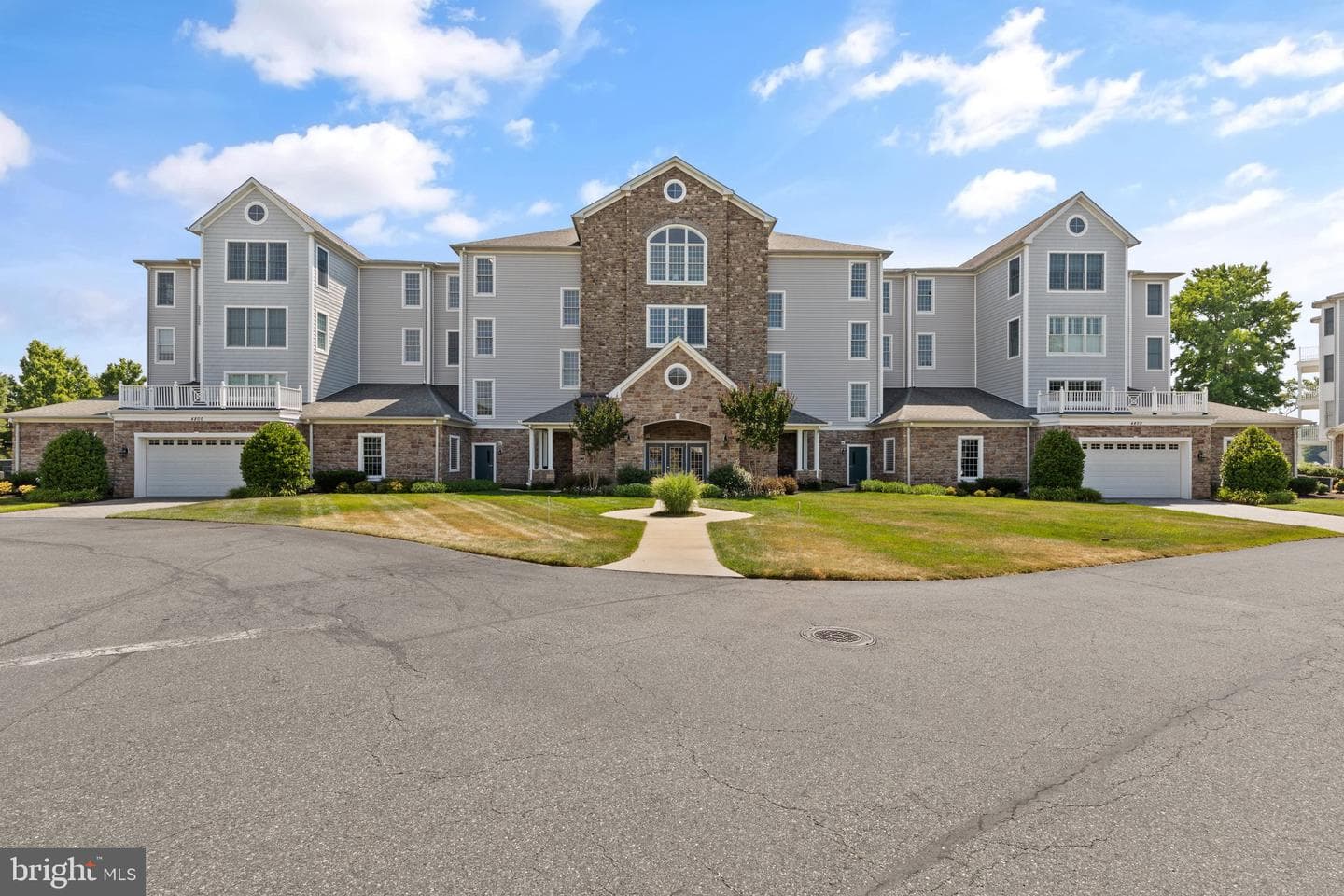 4800 Water Park Drive #4800n photo 1
