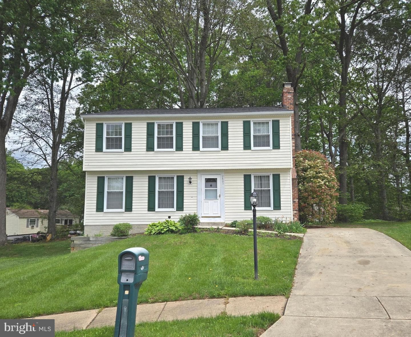 2805 White Rose Court photo 1