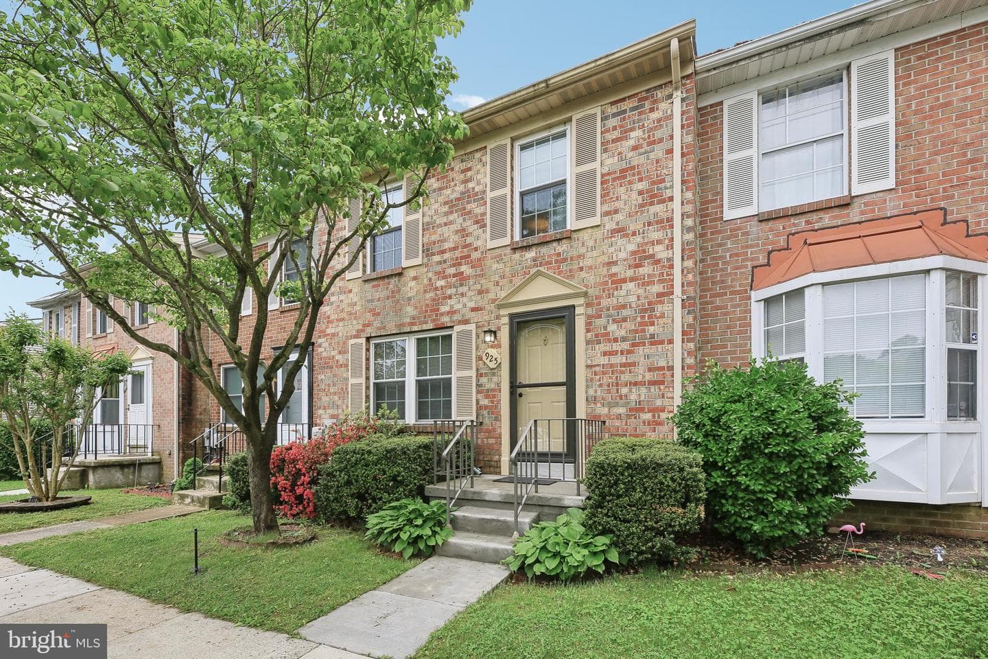 925 Redfield Road photo 1