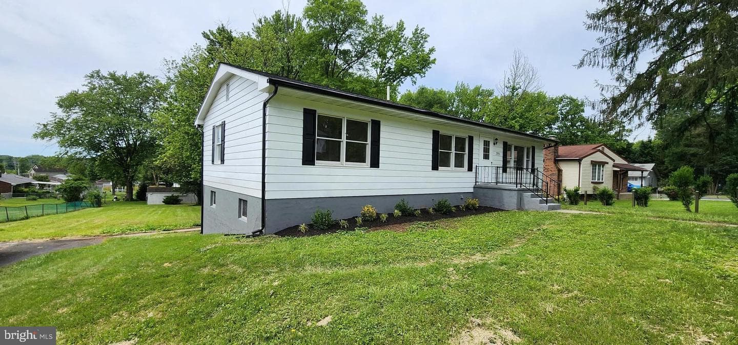 2205 Roth Road photo 1