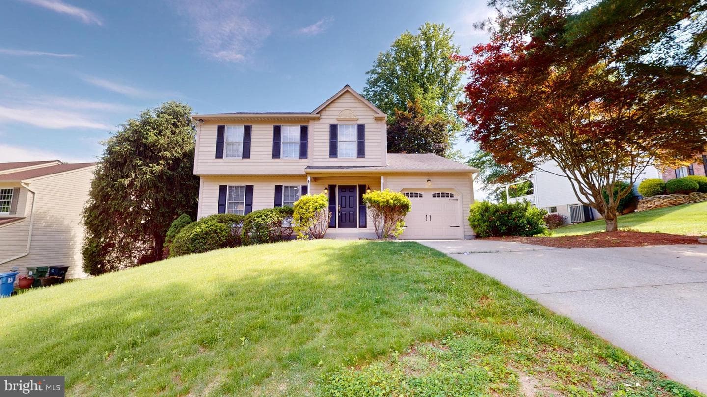 1202 Eugenia Way photo 1