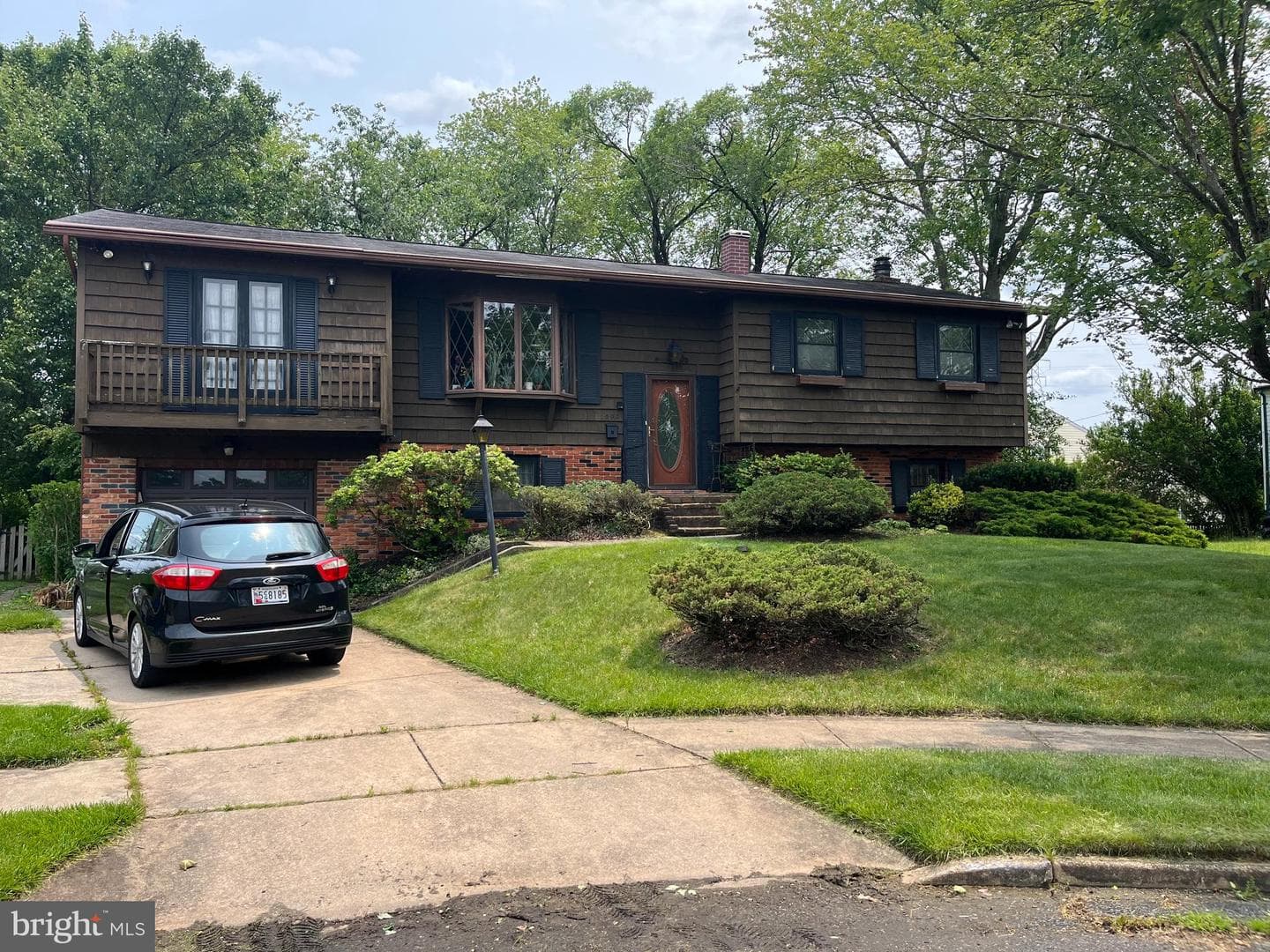 503 Glandel Court photo 1