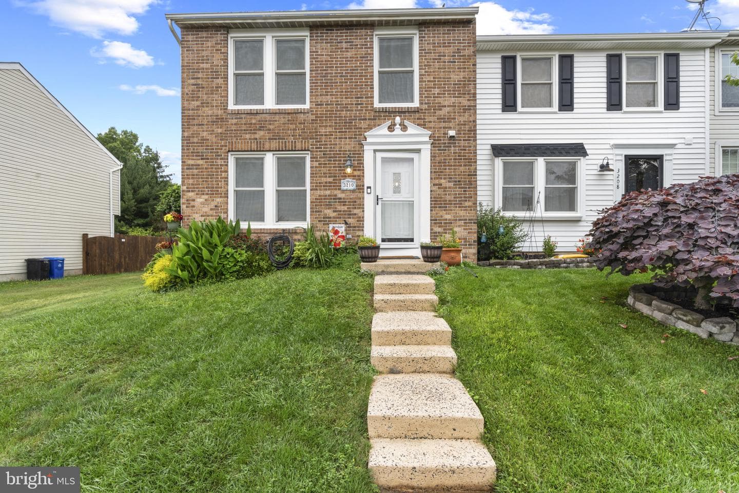 3210 Split Oak Court photo 1