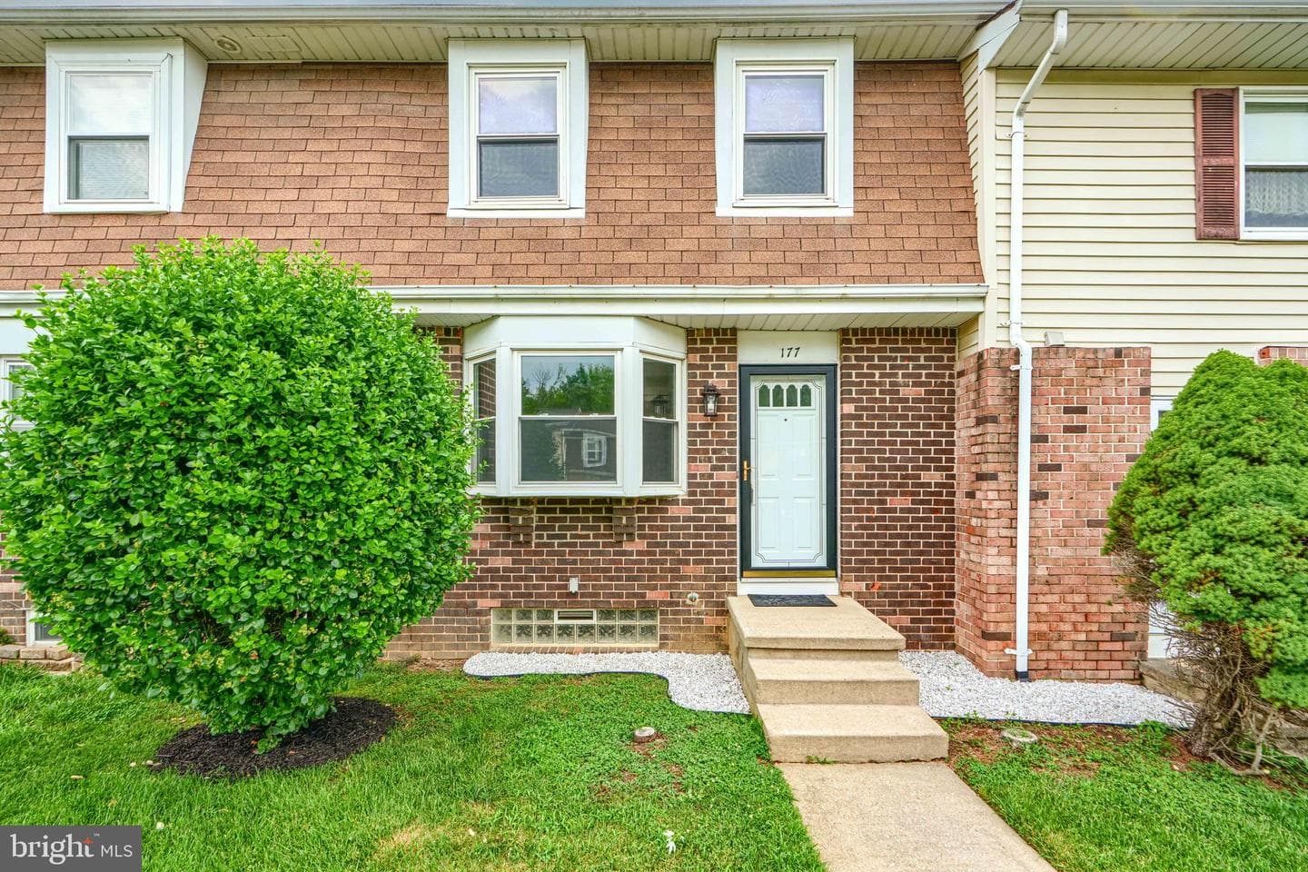 177 Farm Road photo 1