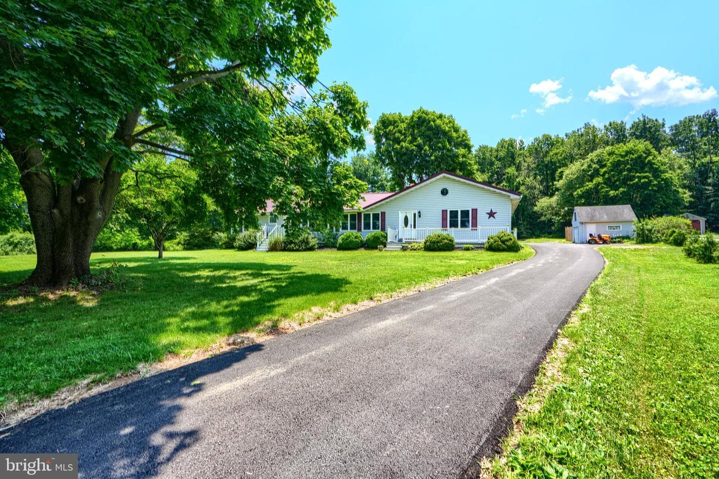 1701 Scott Road photo 1