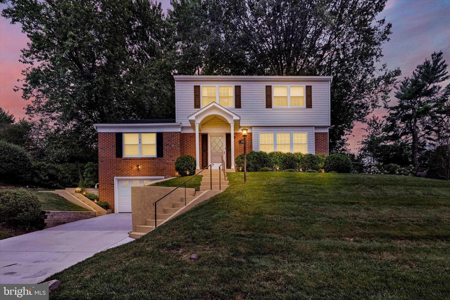 711 Idlewild Road photo 1