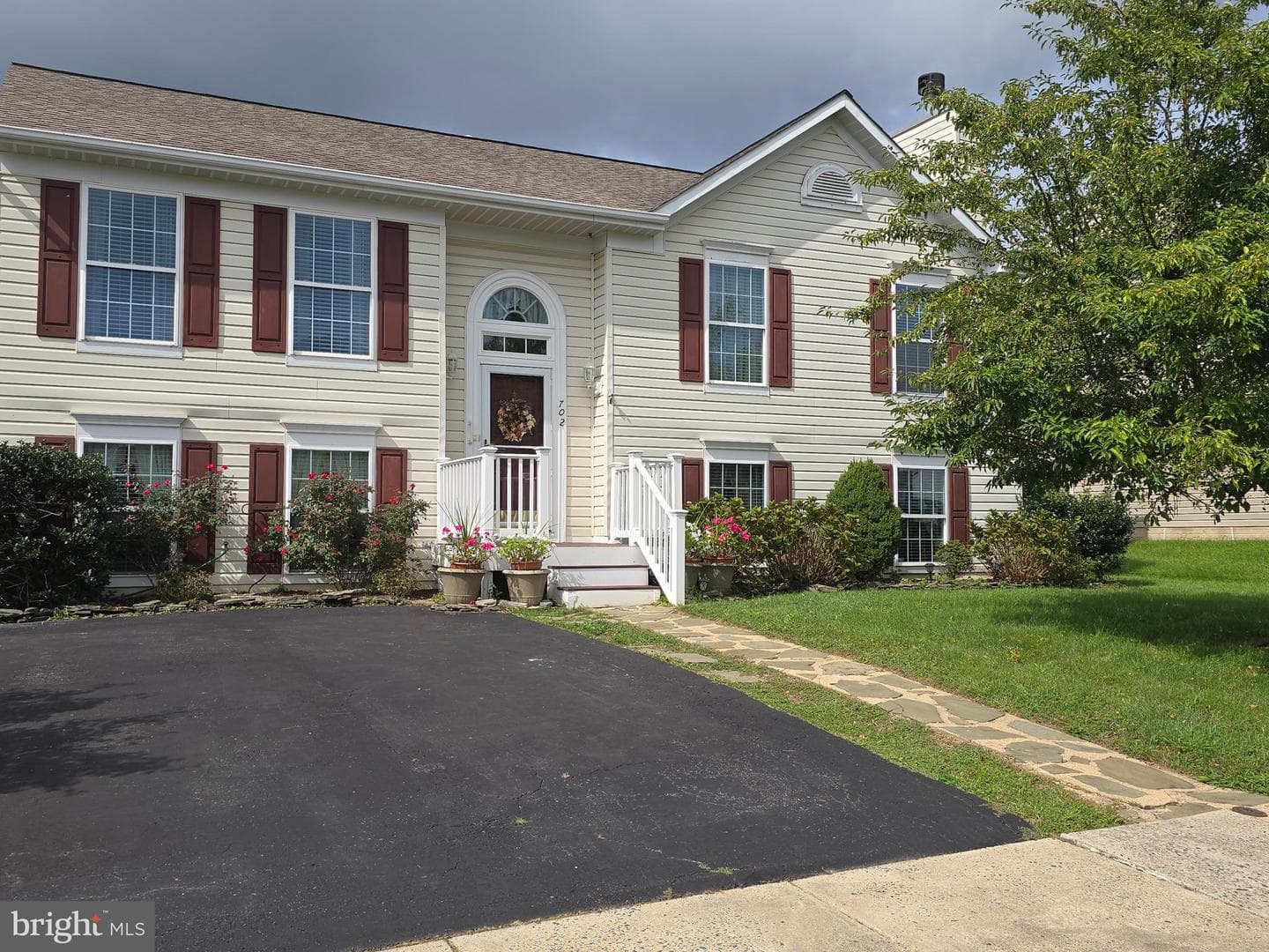 702 Jonathan Drive photo 1