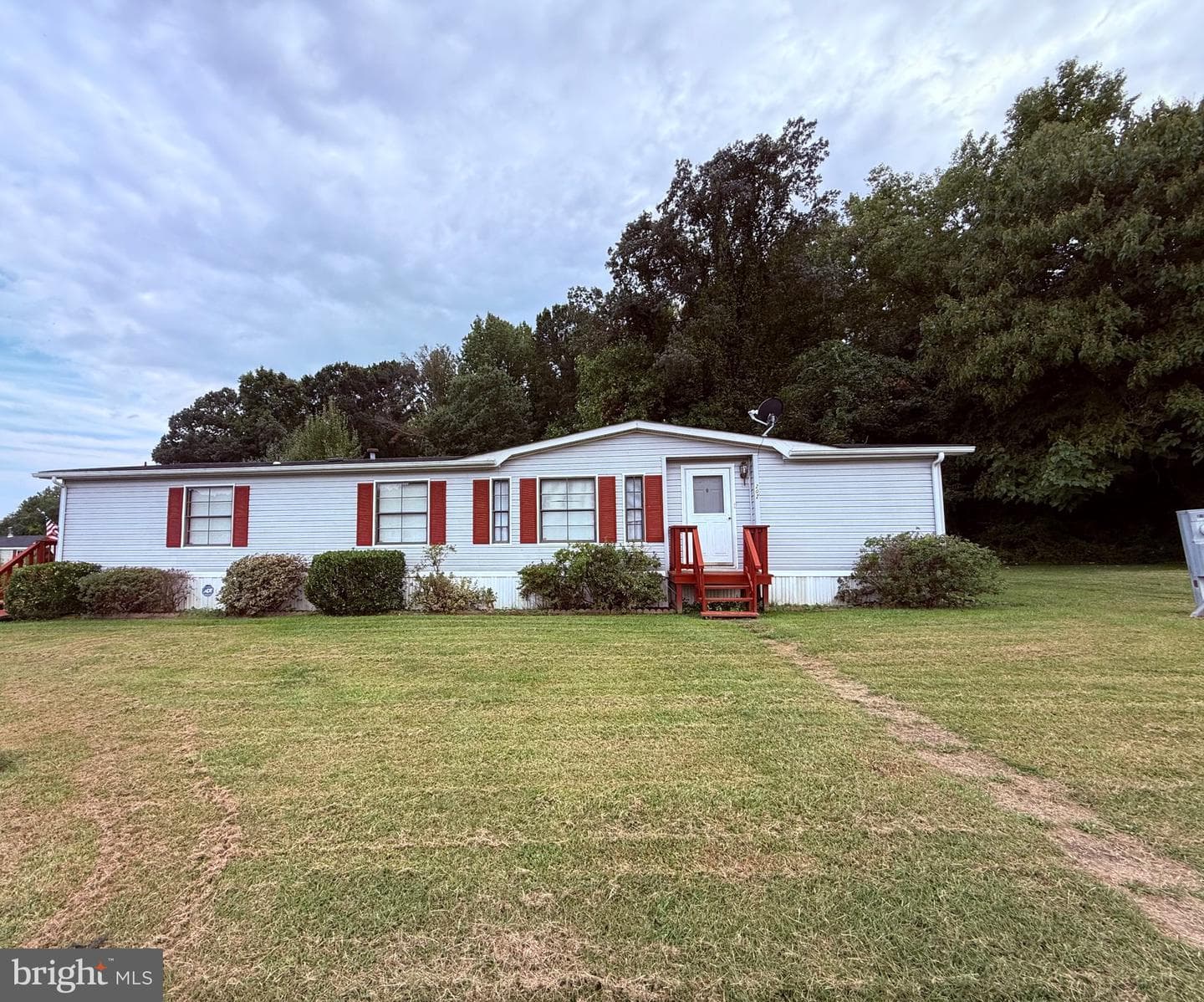 202 Garner Drive photo 1