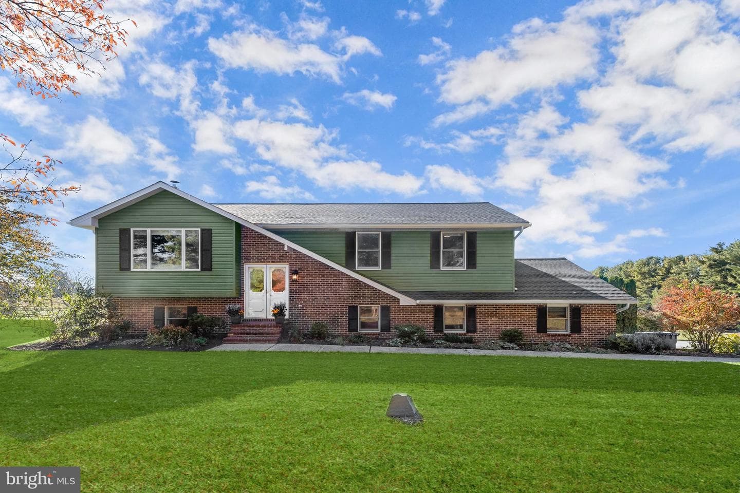 4174 Norrisville Road photo 1