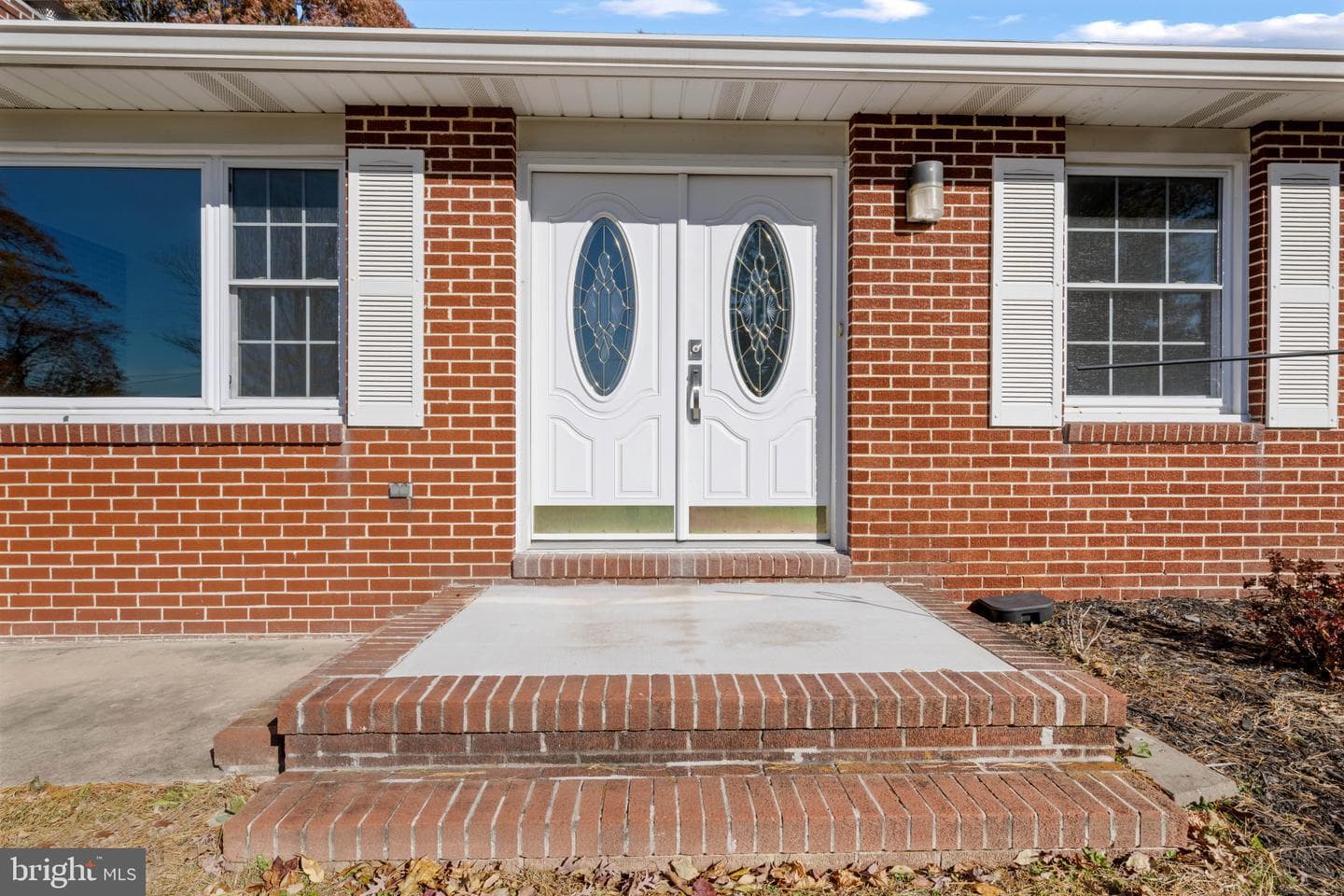 2106 Schuster Road photo 1