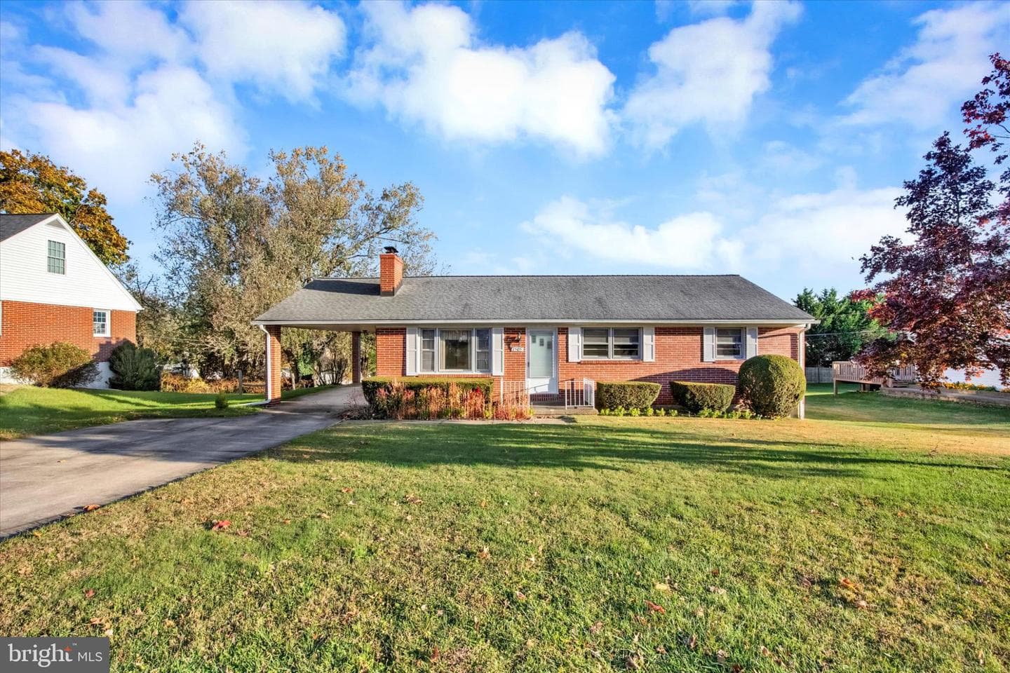 1505 Southview Road photo 1