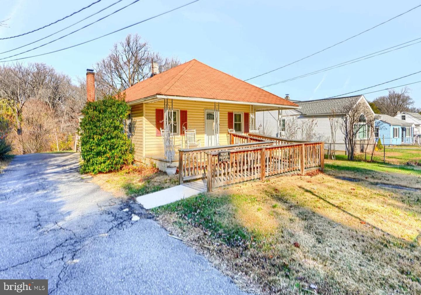 1411 Chapel Road photo 1