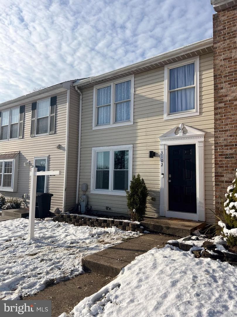 3102 Holly Berry Court photo 1