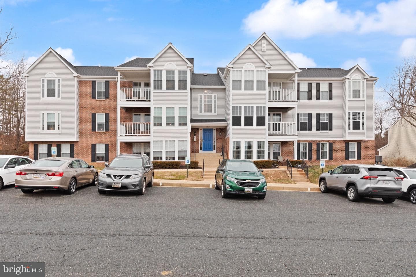1404 Golden Rod Court #b