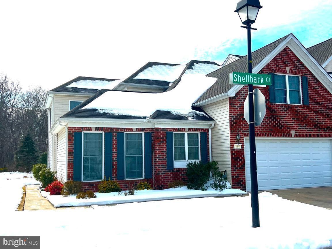 407 Shellbark Court photo 1