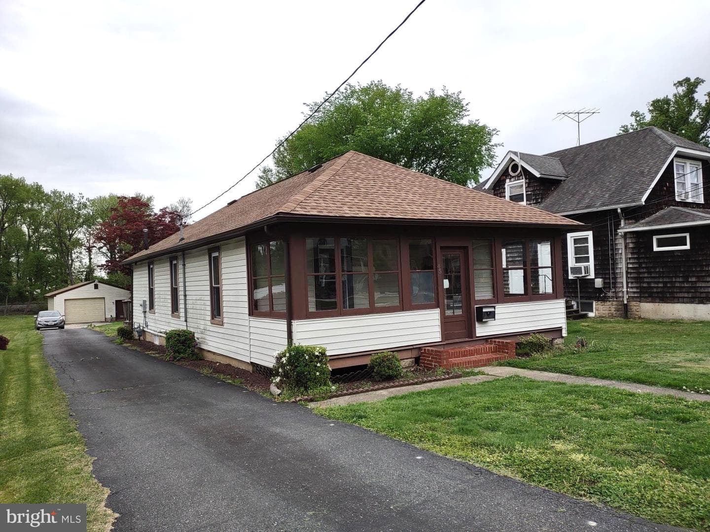 45 Mount Royal Avenue photo 1