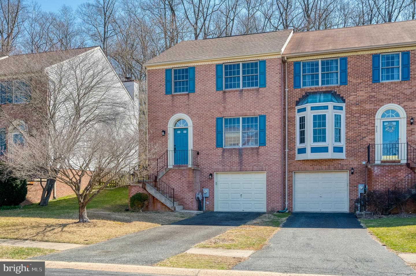 917 Buckland Place photo 1