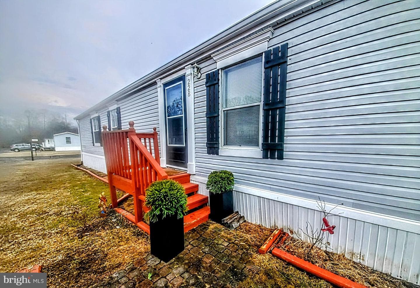 228 Poclain Drive