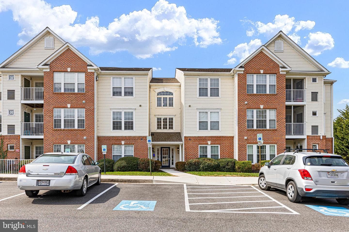 110 Bayland Drive #g