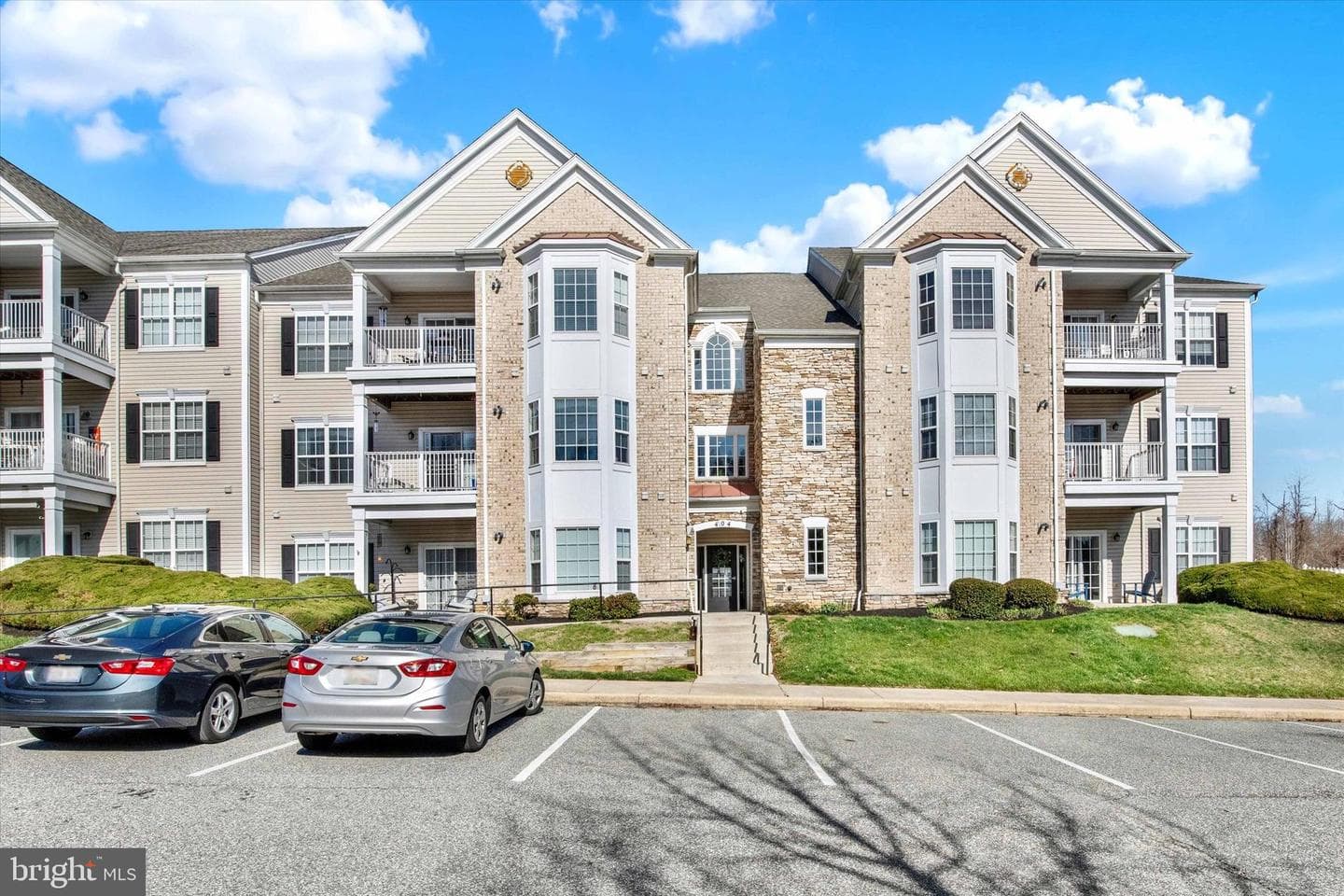 404 Harrison Court #3
