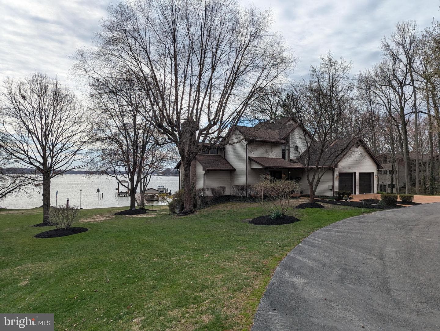3729 Abingdon Beach Road