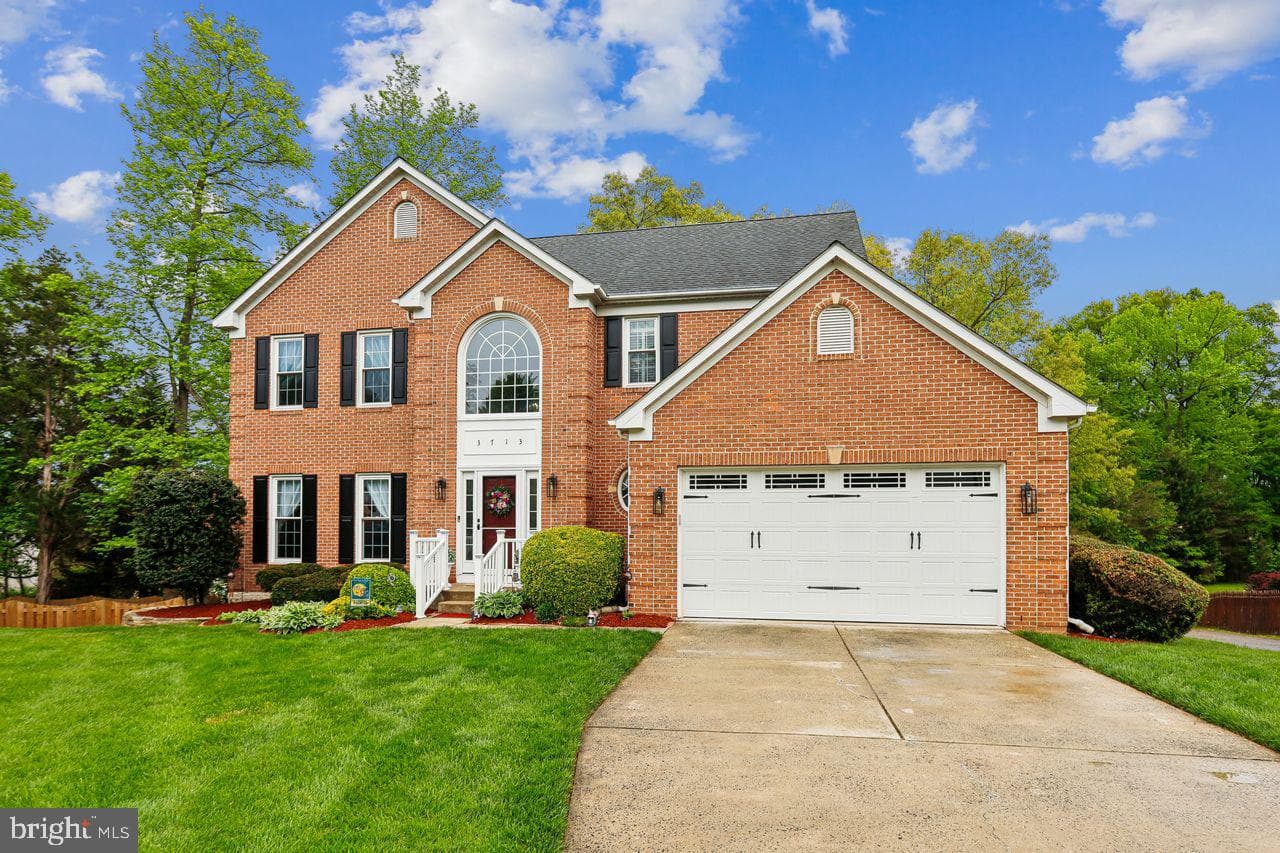 3713 Deer Chase Court photo 1