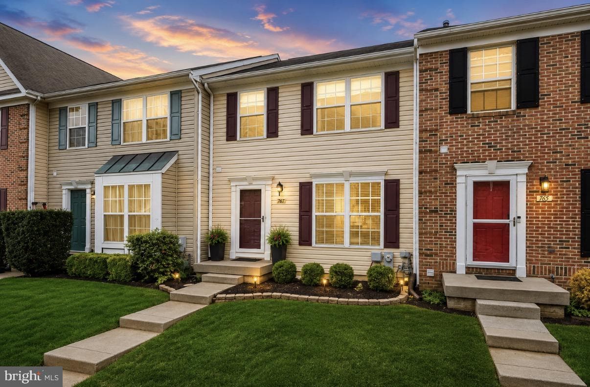 767 Shallow Ridge Court