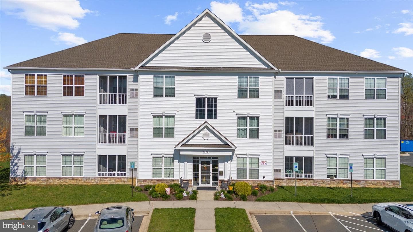 1815 Selvin Drive #204