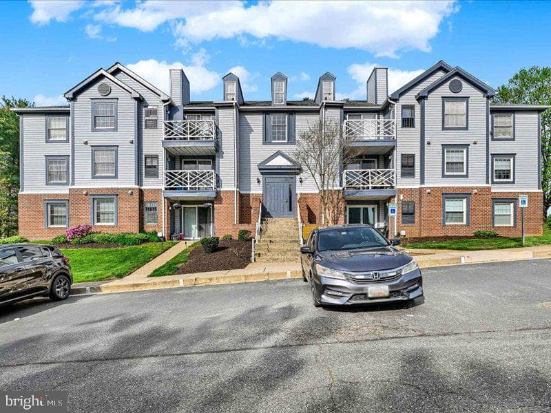 209 Oak Leaf Circle #209-C