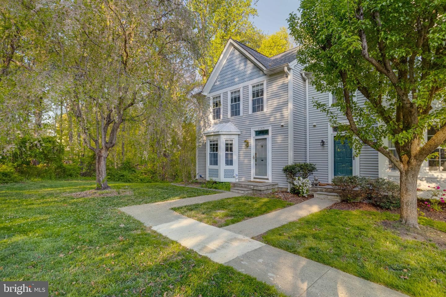 1143 Robin Hill Court