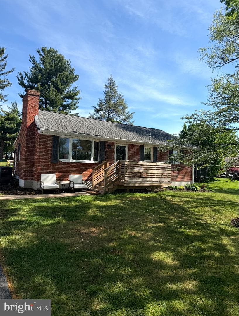 328 Montgomery Drive
