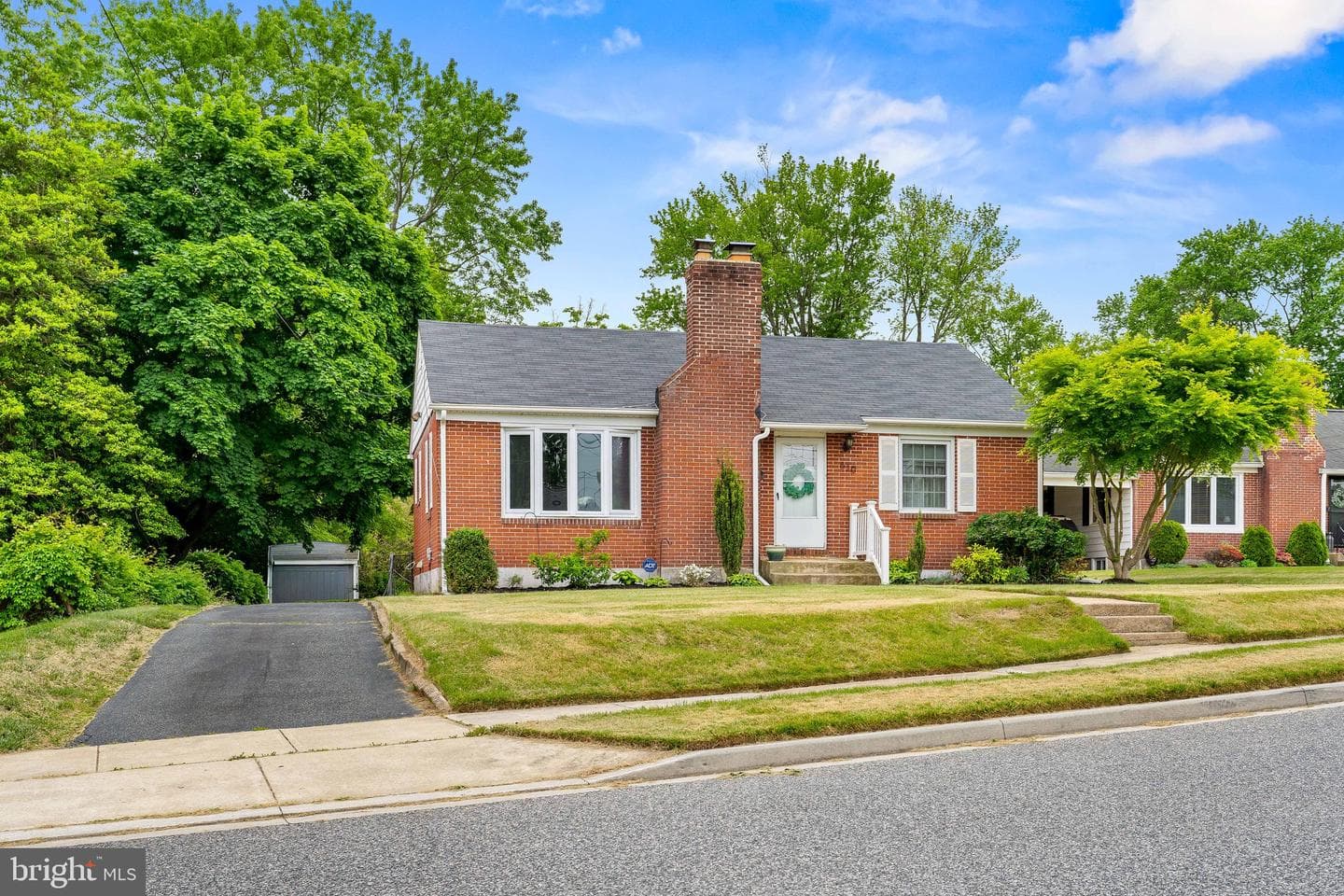 610 Colaine Drive photo 1