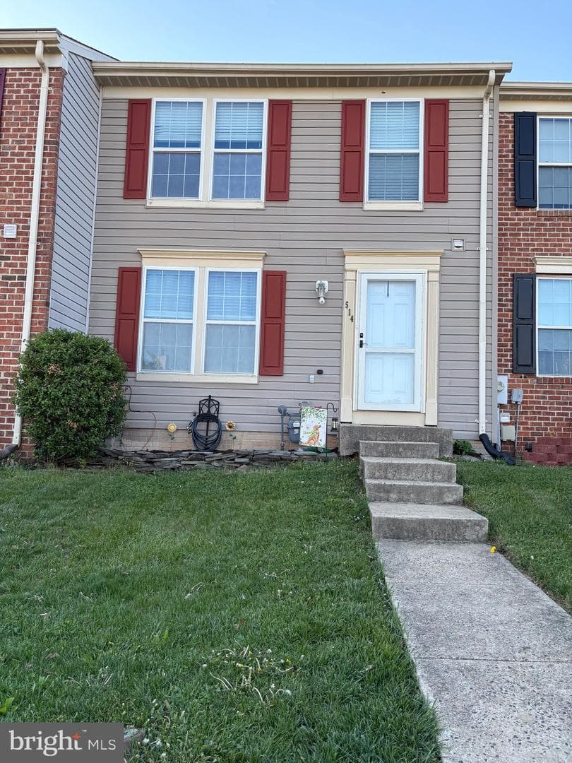 514 Macintosh Circle