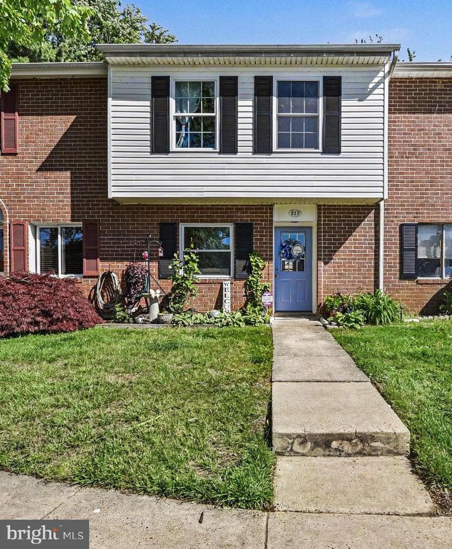 213 Foster Knoll Drive
