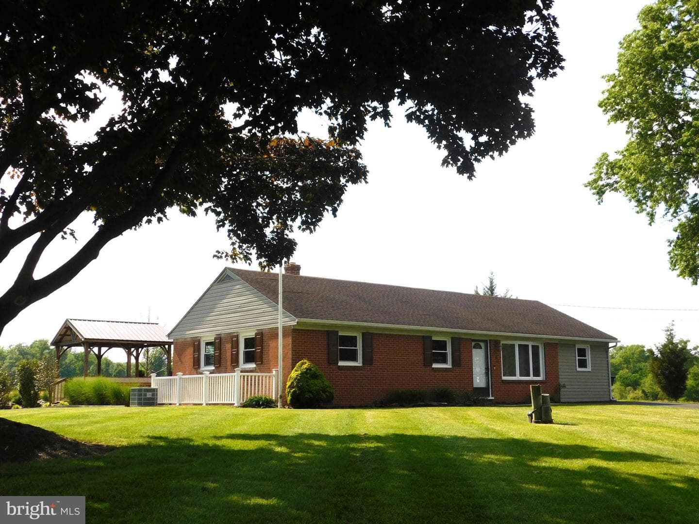 304 Timothy Drive photo 1