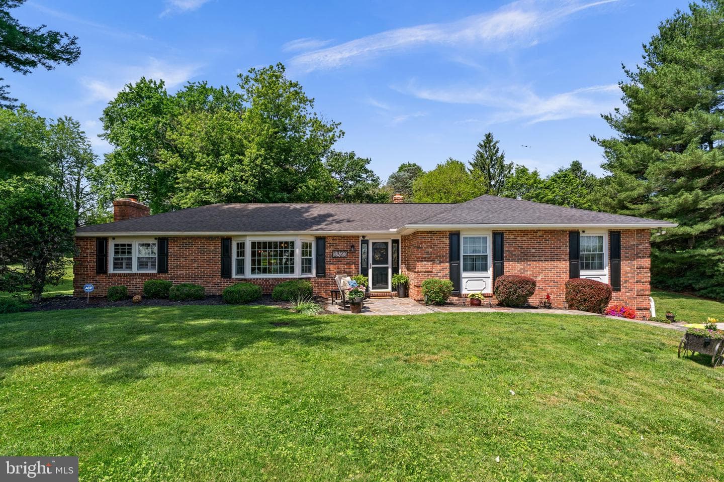 1320 Gunston Road photo 1