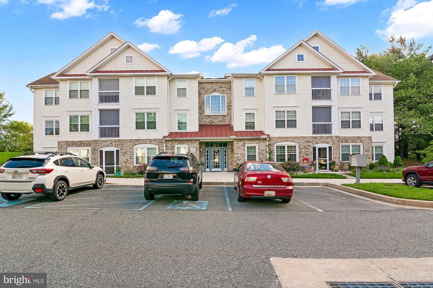 1702 Rich Way #1c