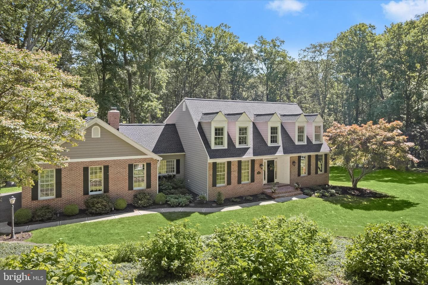 1109 E Wheel Road