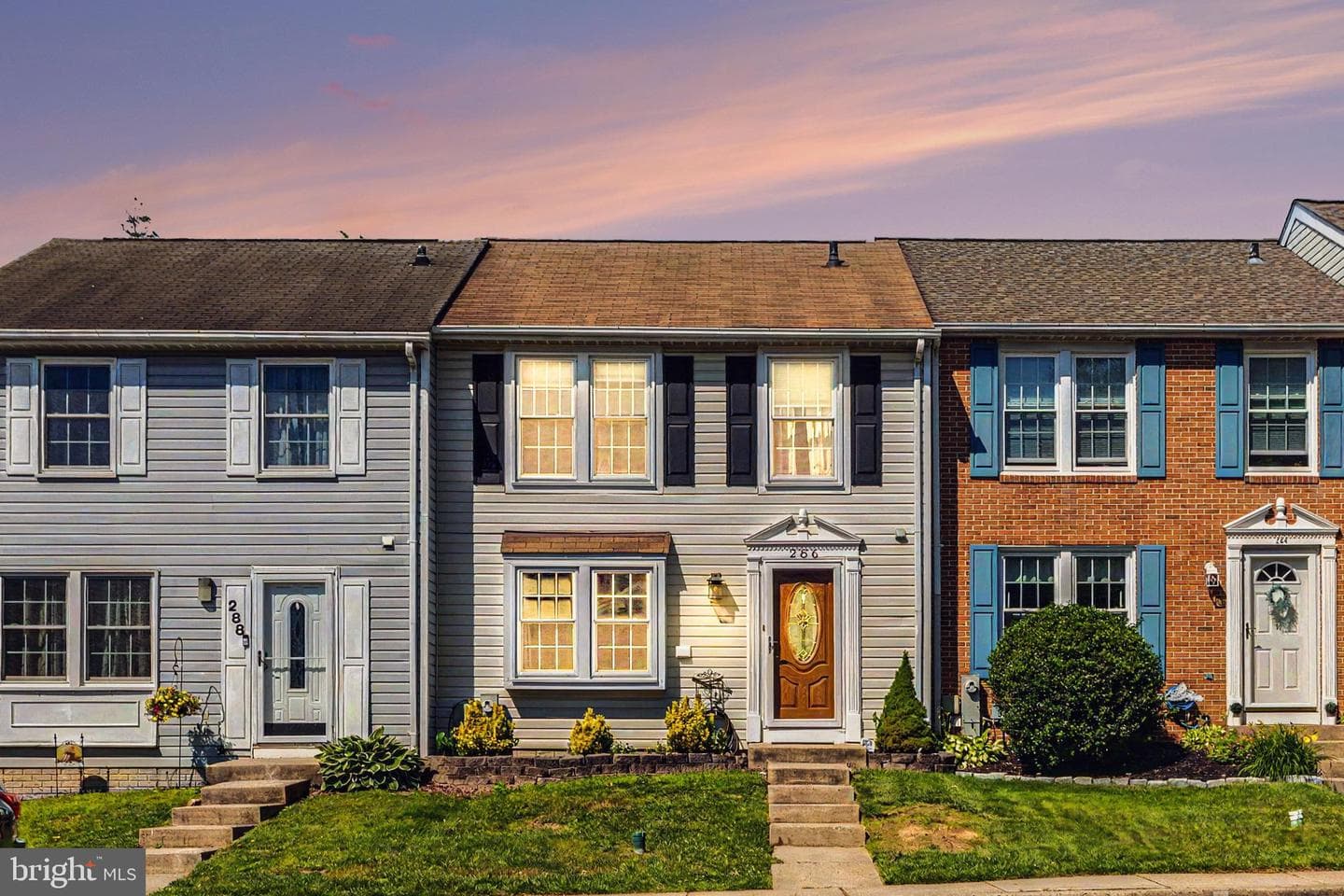 286 Maple Wreath Court