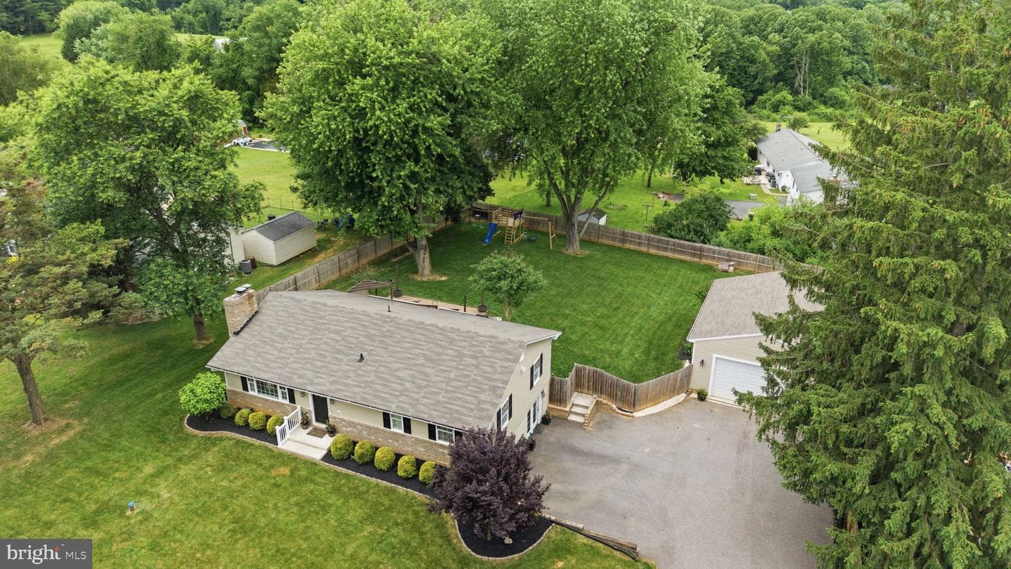 1502 N Bend Road