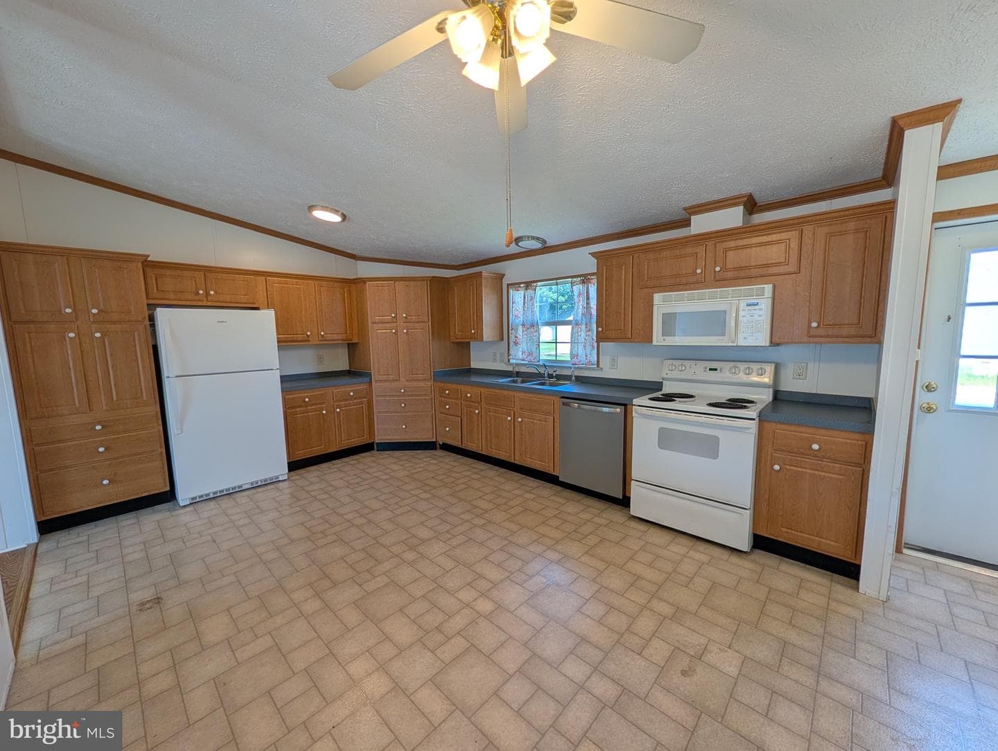 216 Garner Drive, Aberdeen
