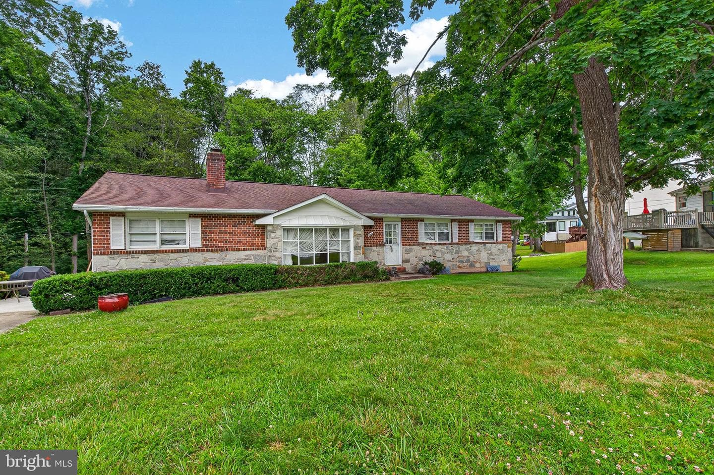 3 Linwood Court