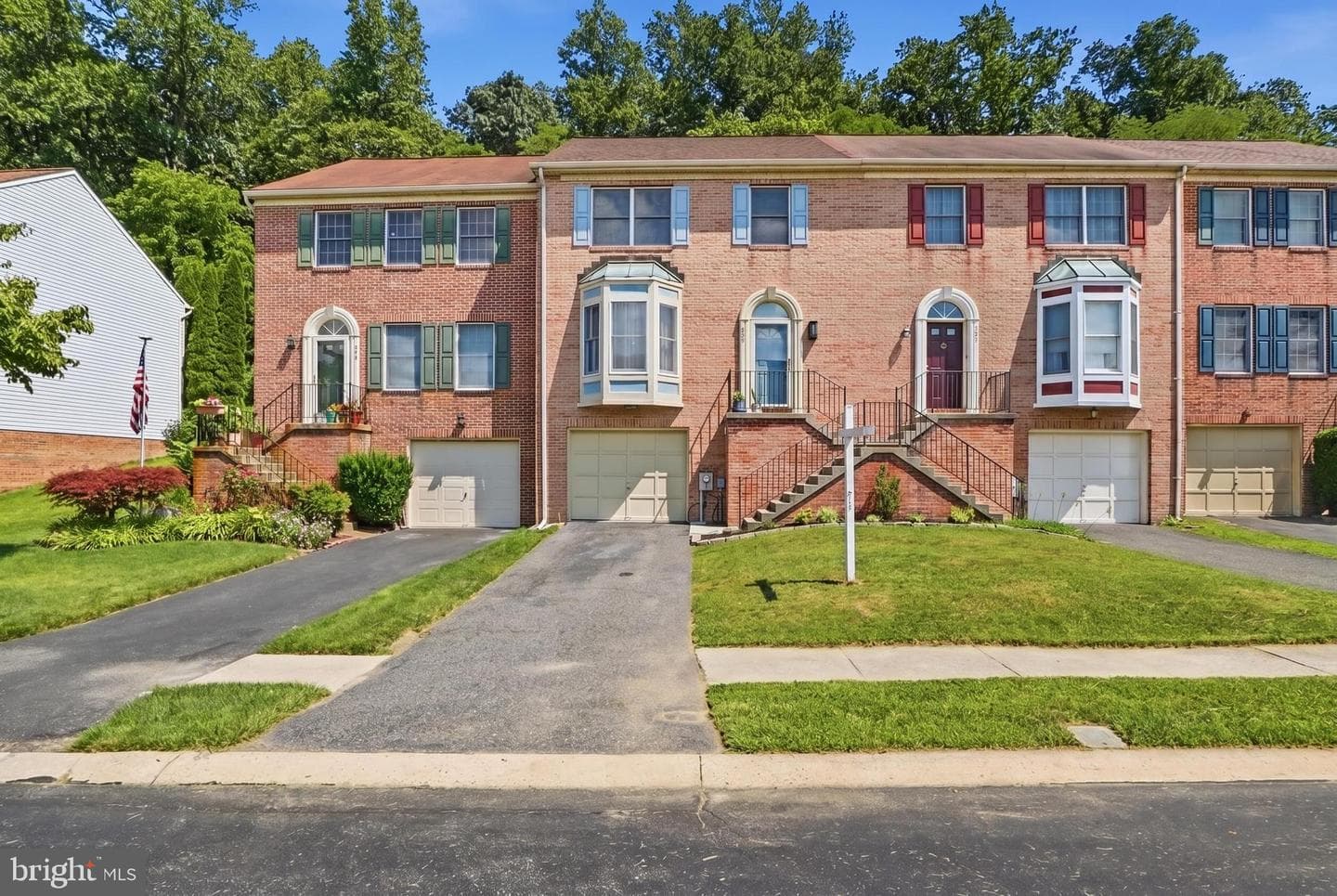 923 Buckland Place